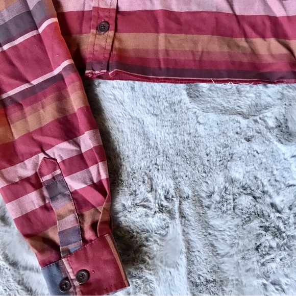 Dakine upcycled button up crop top in earth tones size medium - Picture 3 of 3